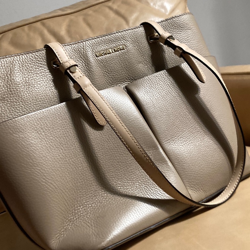 Michael Kors Bedford pebble tote